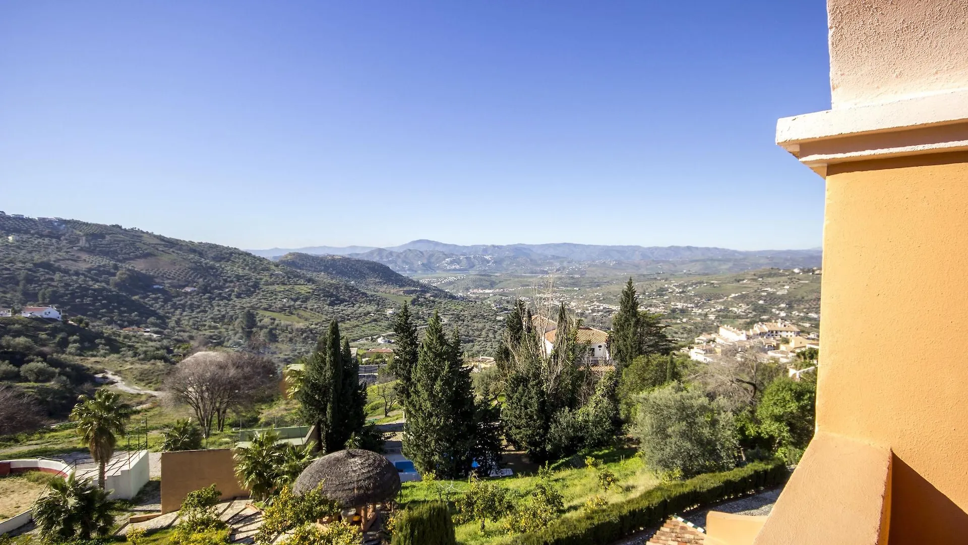 Hotel Rural Sierra Tejeda Alcaucín